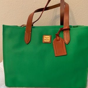 Dooney & Bourke tote bag